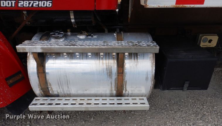 image for item DP5586 1999 Sterling LT9511  dump truck