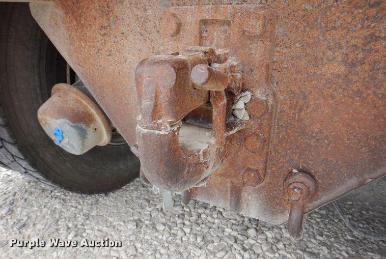 image for item DP5586 1999 Sterling LT9511  dump truck