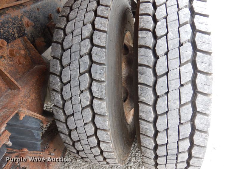 image for item DP5586 1999 Sterling LT9511  dump truck