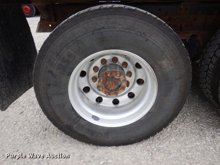 image for item DP5586 1999 Sterling LT9511  dump truck