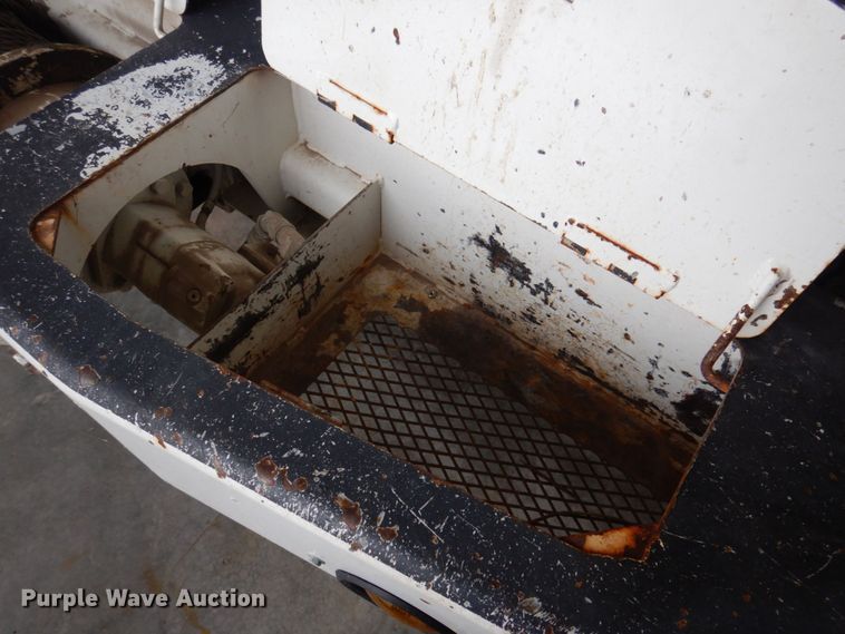 image for item DP5588 2013 Mack GU713  digger derrick truck