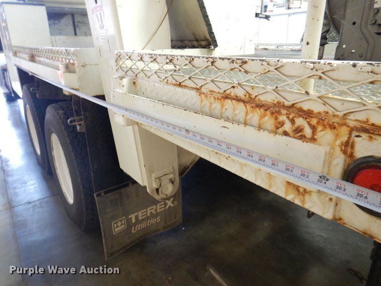 image for item DP5588 2013 Mack GU713  digger derrick truck