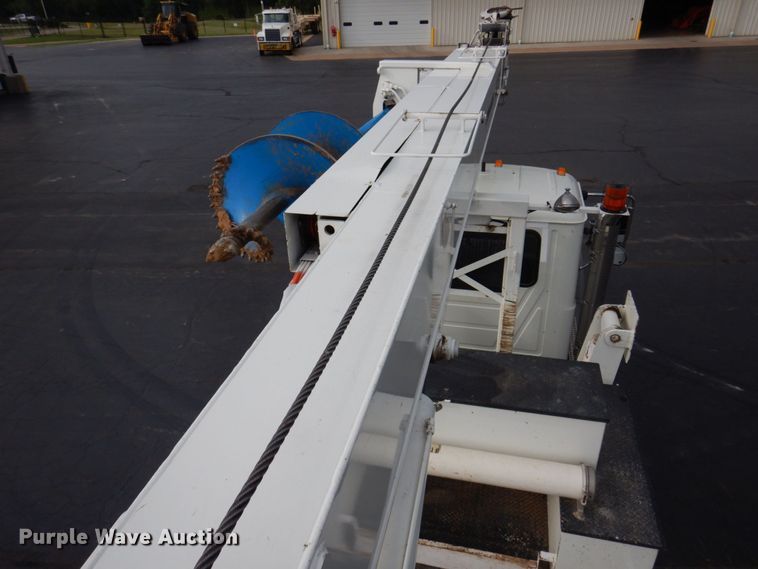 image for item DP5588 2013 Mack GU713  digger derrick truck