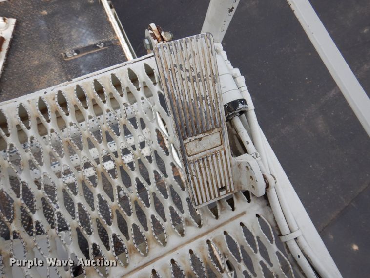 image for item DP5588 2013 Mack GU713  digger derrick truck