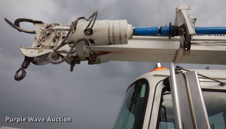 image for item DP5588 2013 Mack GU713  digger derrick truck
