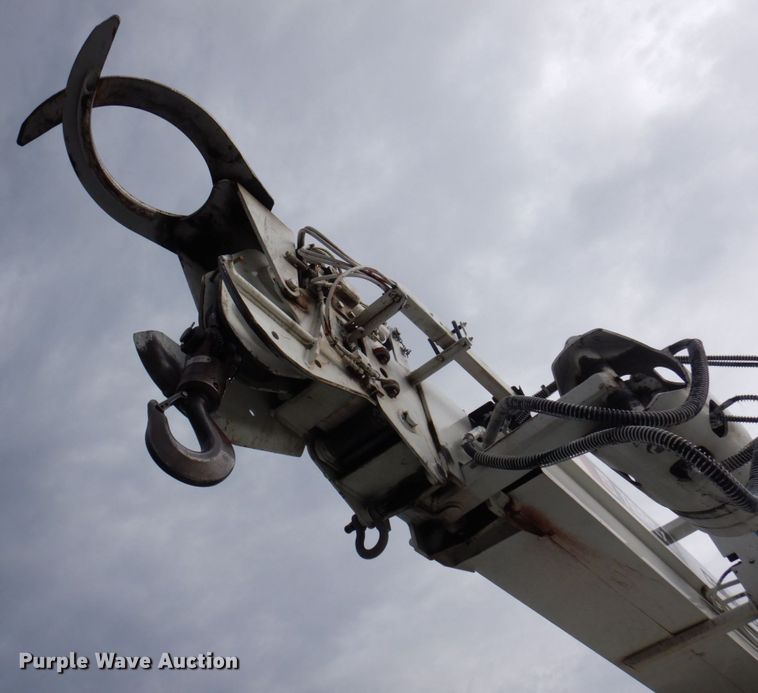 image for item DP5588 2013 Mack GU713  digger derrick truck