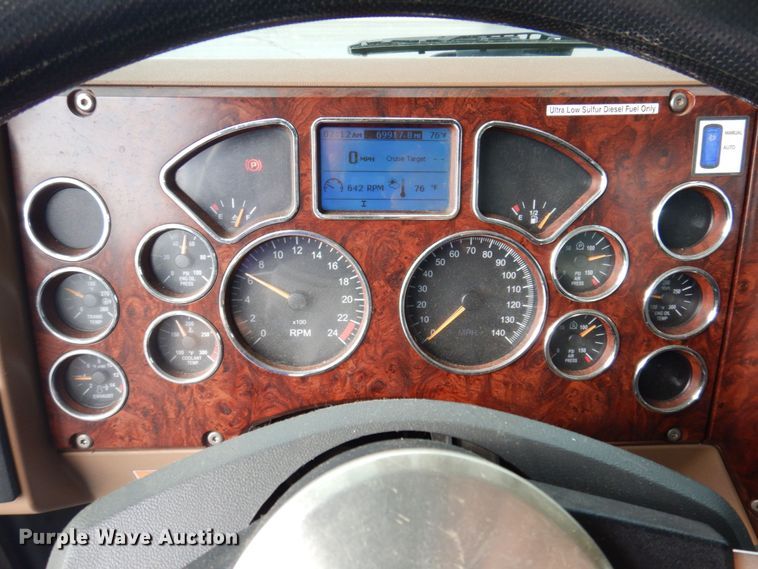 image for item DP5588 2013 Mack GU713  digger derrick truck