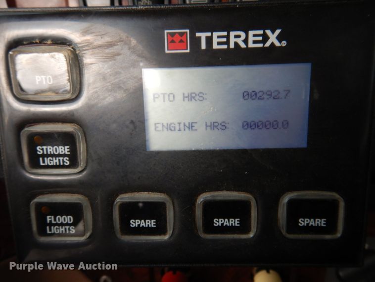 image for item DP5588 2013 Mack GU713  digger derrick truck