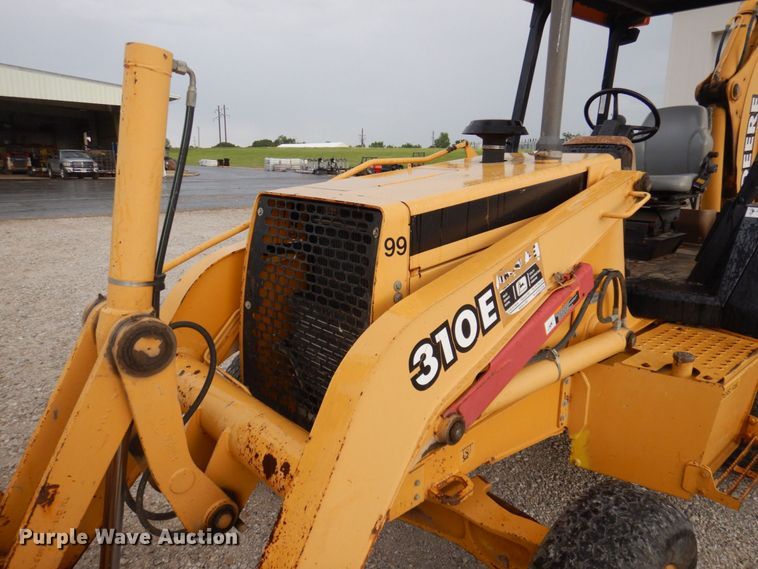image for item DP5589 2000 John Deere 310E  backhoe