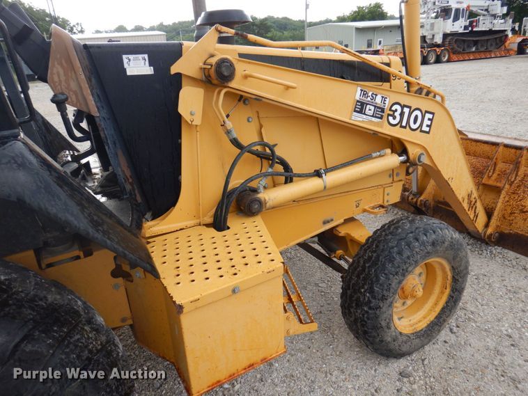 image for item DP5589 2000 John Deere 310E  backhoe