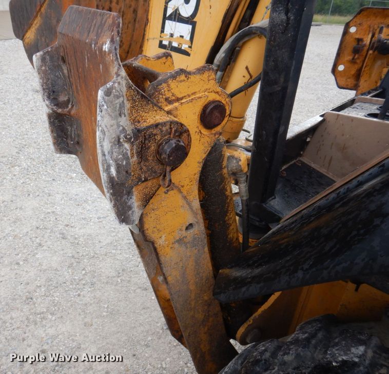 image for item DP5589 2000 John Deere 310E  backhoe