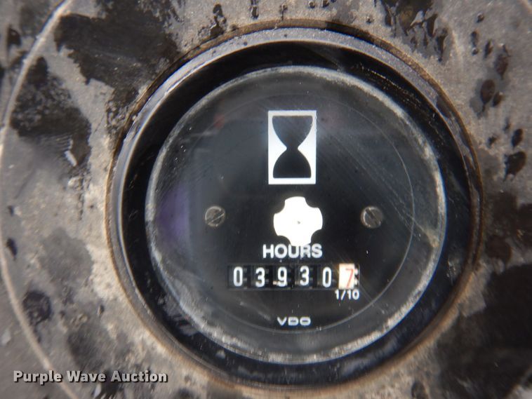 image for item DP5589 2000 John Deere 310E  backhoe