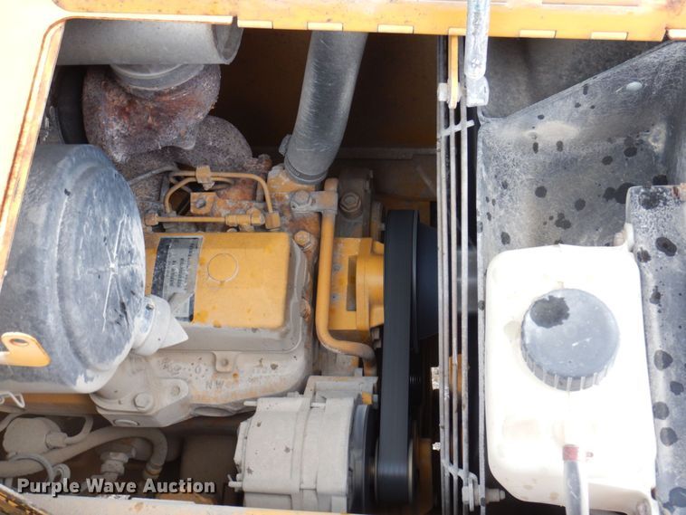 image for item DP5589 2000 John Deere 310E  backhoe