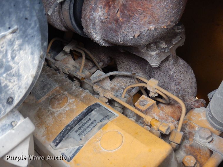 image for item DP5589 2000 John Deere 310E  backhoe