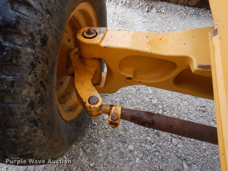 image for item DP5589 2000 John Deere 310E  backhoe