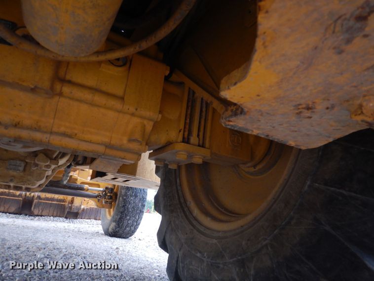 image for item DP5589 2000 John Deere 310E  backhoe