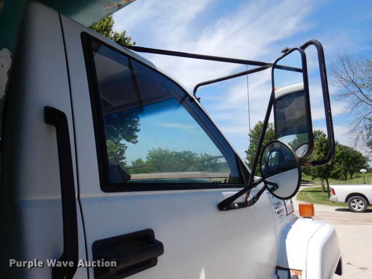 image for item DP5592 1992 Chevrolet Kodiak C6500  dump truck