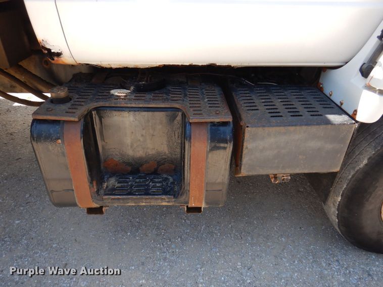 image for item DP5592 1992 Chevrolet Kodiak C6500  dump truck