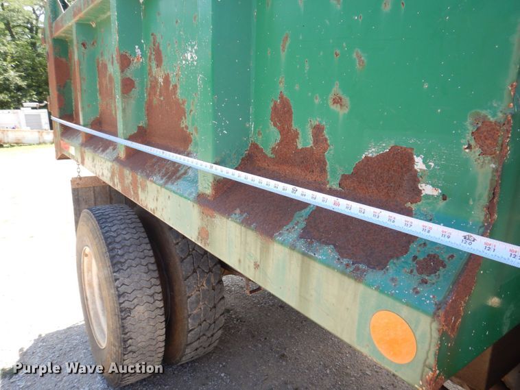 image for item DP5592 1992 Chevrolet Kodiak C6500  dump truck