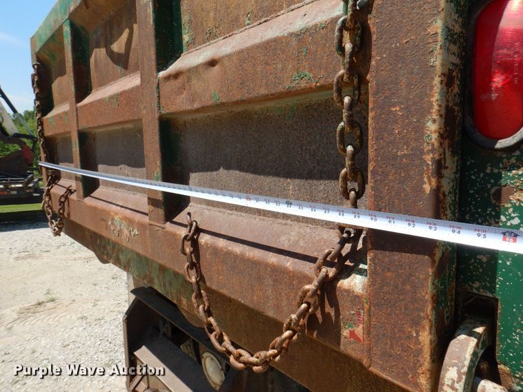 image for item DP5592 1992 Chevrolet Kodiak C6500  dump truck