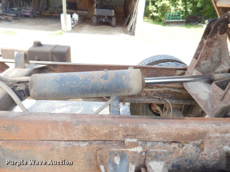 image for item DP5592 1992 Chevrolet Kodiak C6500  dump truck