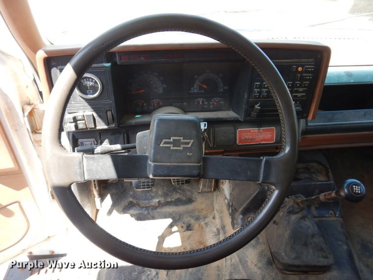 image for item DP5592 1992 Chevrolet Kodiak C6500  dump truck