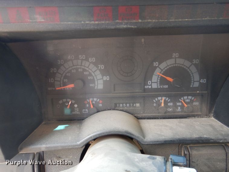 image for item DP5592 1992 Chevrolet Kodiak C6500  dump truck