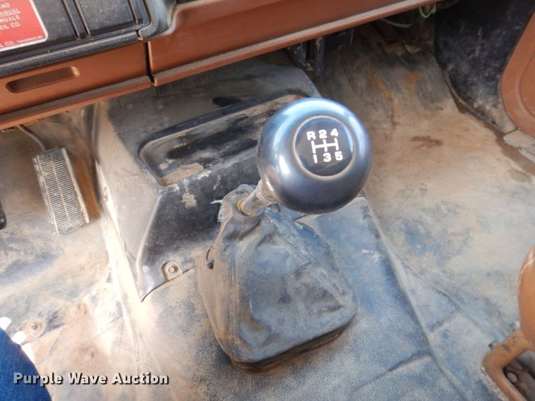 image for item DP5592 1992 Chevrolet Kodiak C6500  dump truck