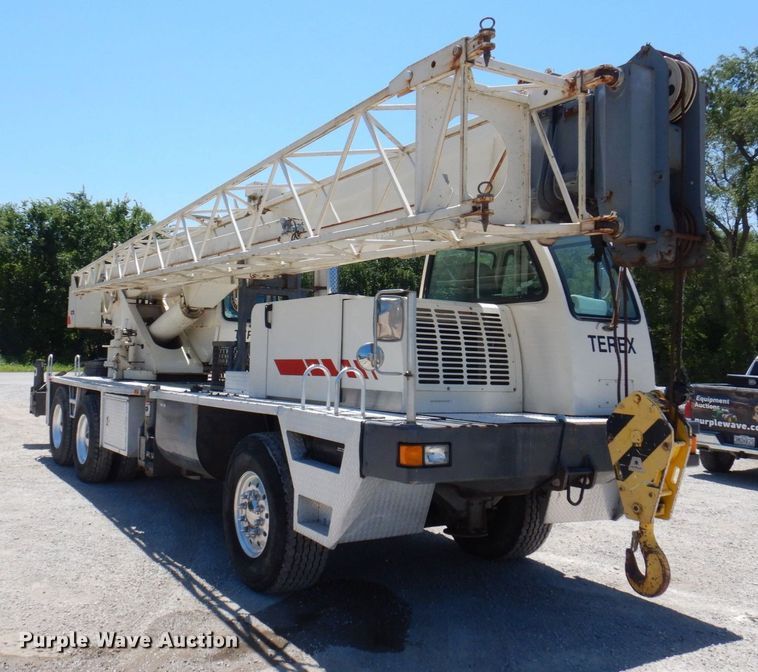 image for item DP5597 2001 Terex T335  crane
