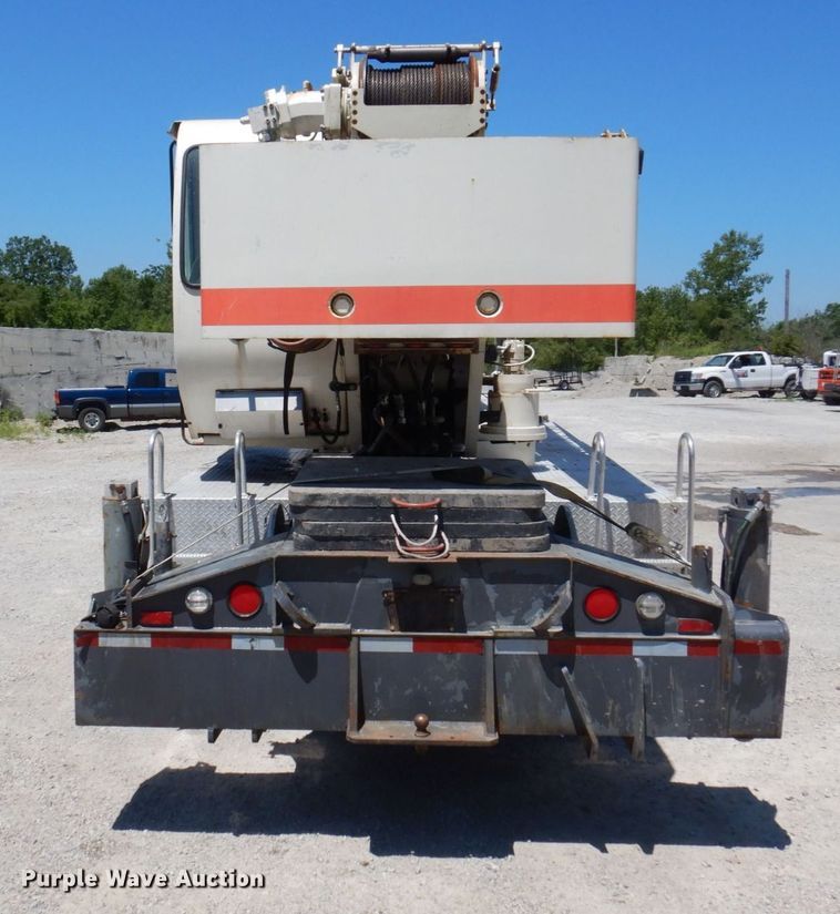 image for item DP5597 2001 Terex T335  crane