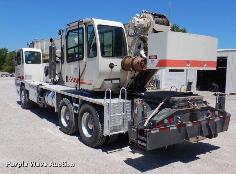 image for item DP5597 2001 Terex T335  crane