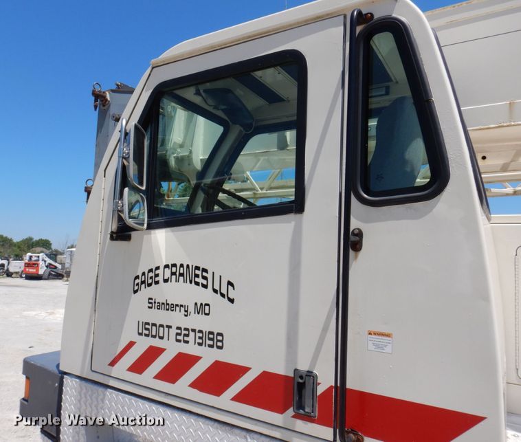 image for item DP5597 2001 Terex T335  crane