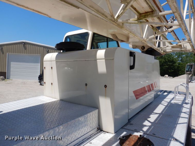 image for item DP5597 2001 Terex T335  crane