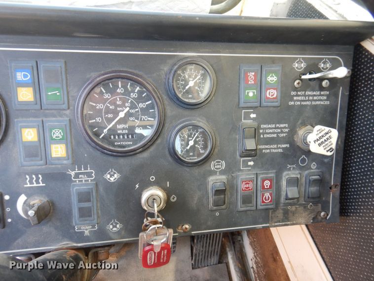 image for item DP5597 2001 Terex T335  crane