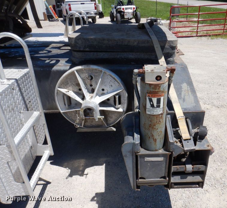 image for item DP5597 2001 Terex T335  crane