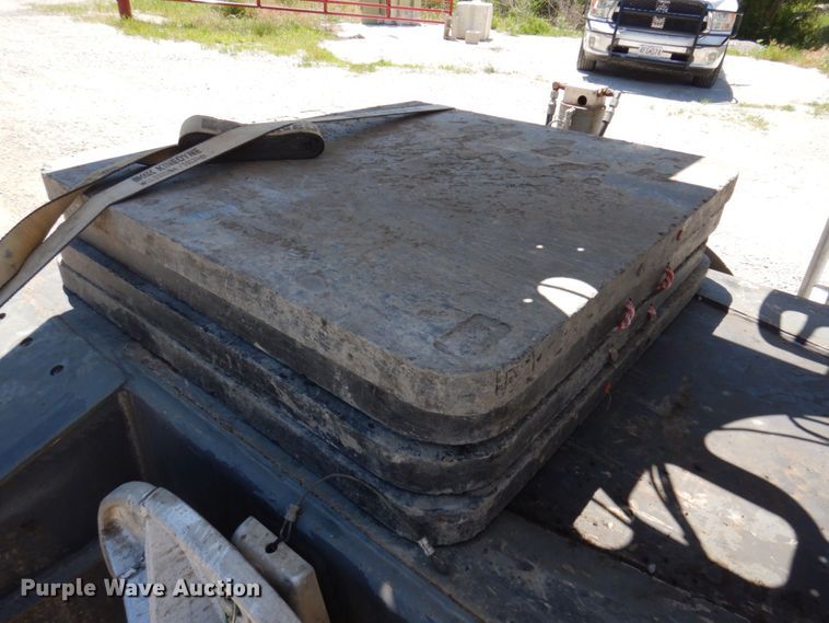 image for item DP5597 2001 Terex T335  crane