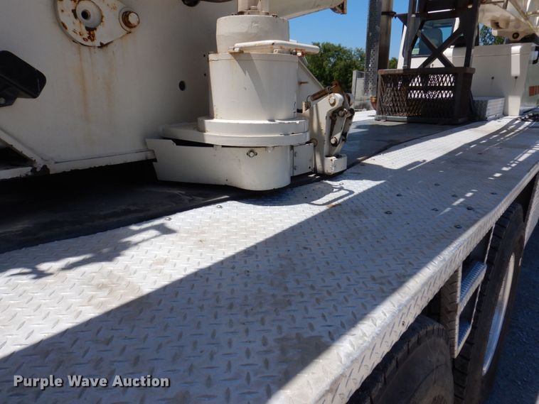 image for item DP5597 2001 Terex T335  crane