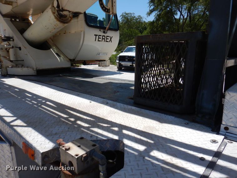 image for item DP5597 2001 Terex T335  crane