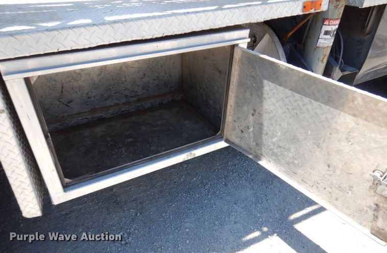 image for item DP5597 2001 Terex T335  crane