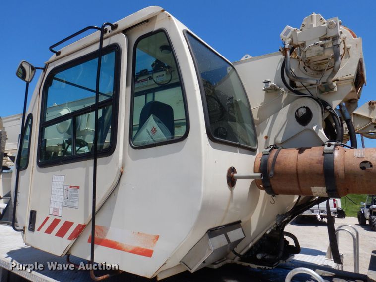 image for item DP5597 2001 Terex T335  crane