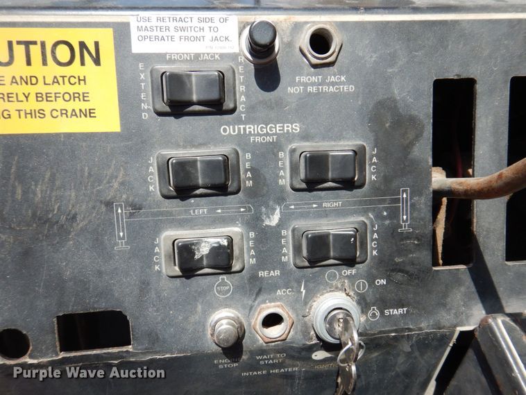 image for item DP5597 2001 Terex T335  crane