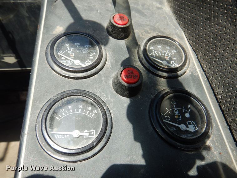 image for item DP5597 2001 Terex T335  crane