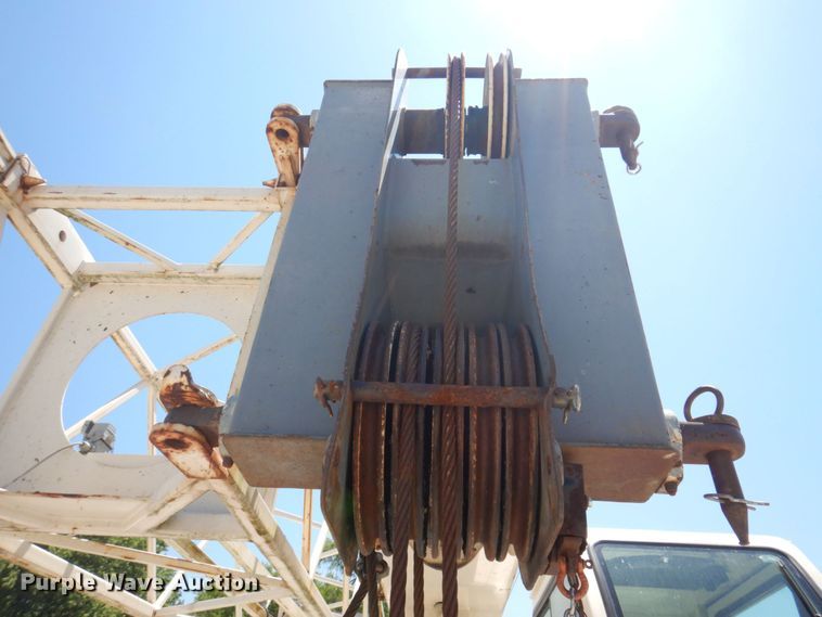 image for item DP5597 2001 Terex T335  crane