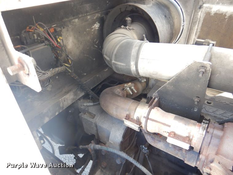 image for item DP5597 2001 Terex T335  crane