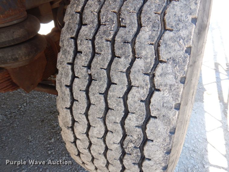 image for item DP5597 2001 Terex T335  crane