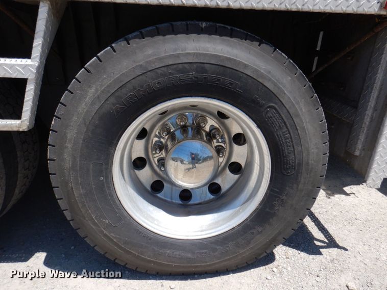 image for item DP5597 2001 Terex T335  crane