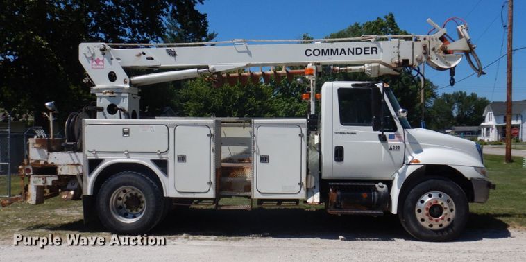 image for item DP5598 2005 International 4300 SBA  digger derrick truck