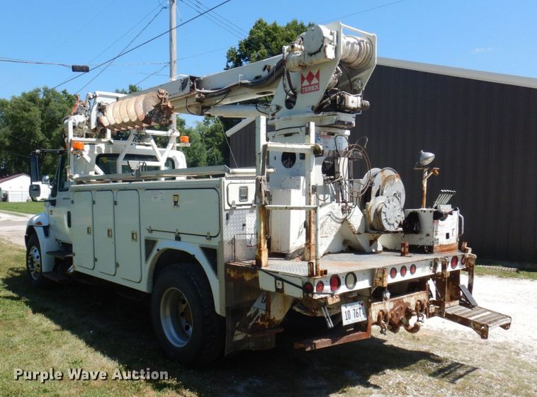 image for item DP5598 2005 International 4300 SBA  digger derrick truck