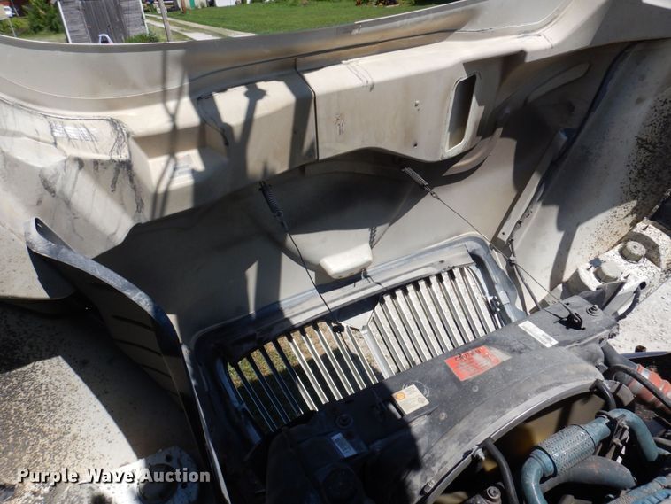 image for item DP5598 2005 International 4300 SBA  digger derrick truck