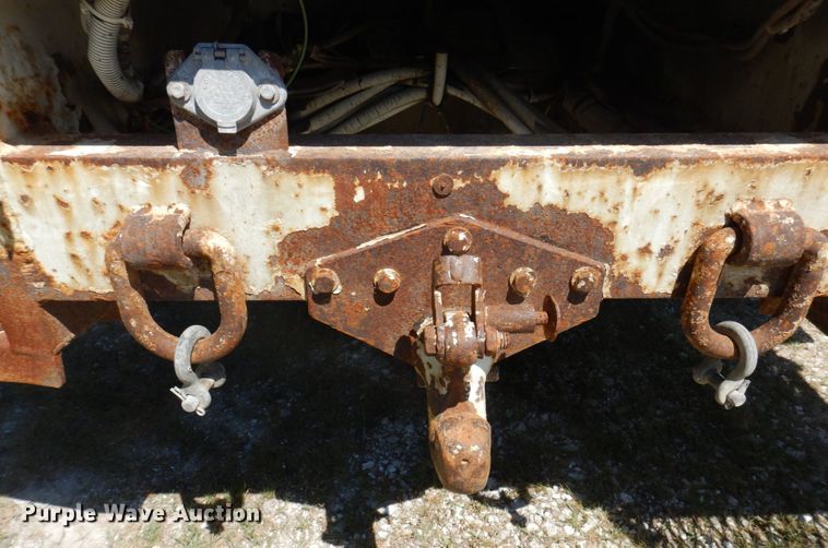 image for item DP5598 2005 International 4300 SBA  digger derrick truck